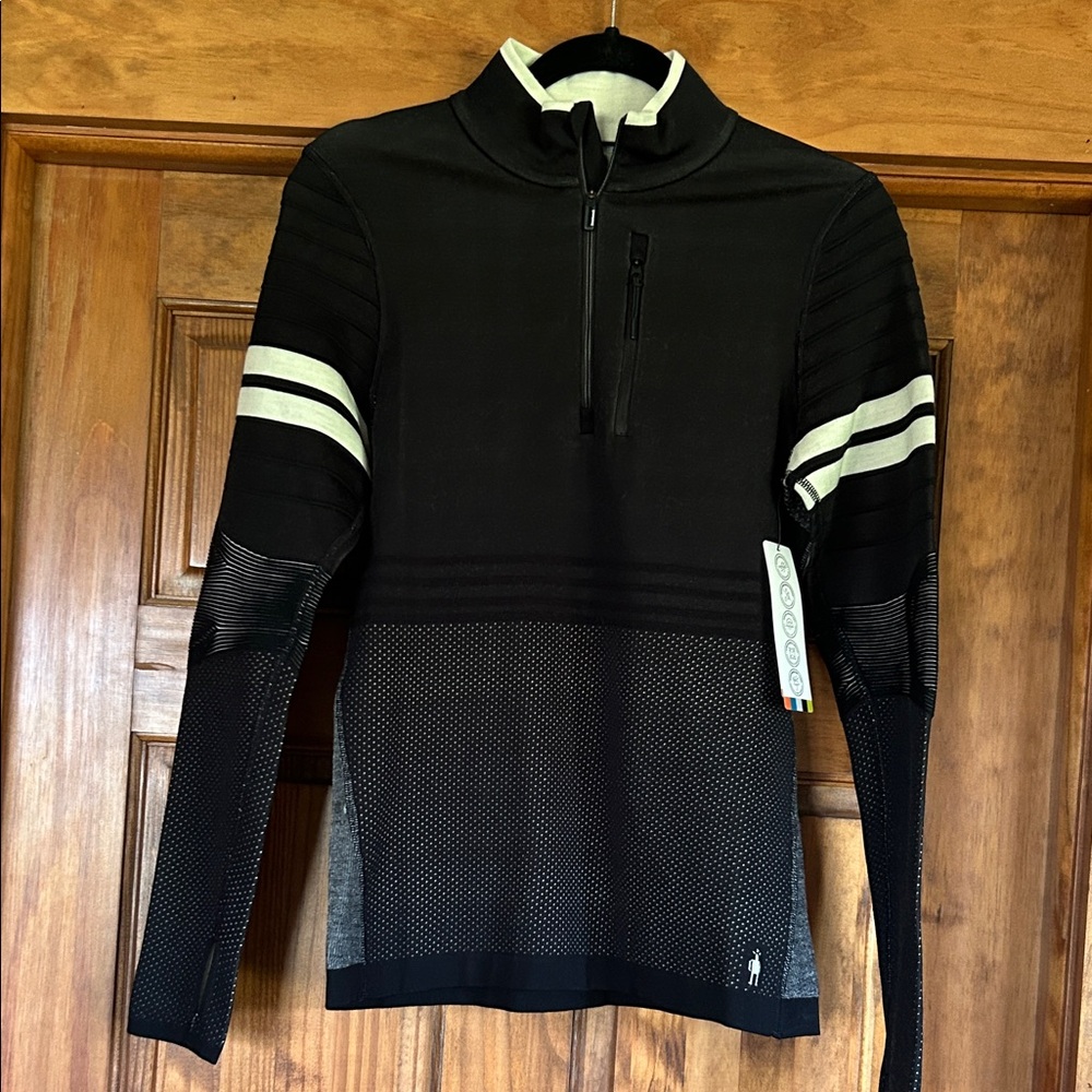 Smartwool Women’s Black and White Quarter-Zip wool sweater